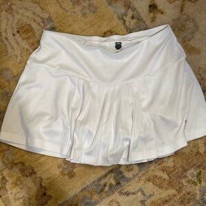 K-Swiss Classic White Pleated Skirt